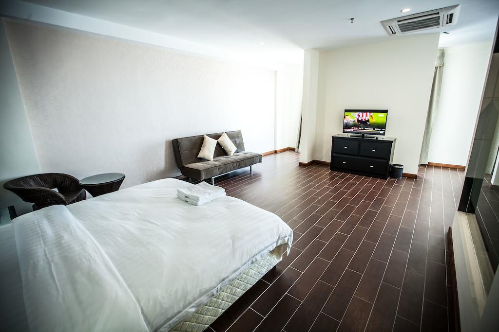 Putatan Platinum Hotel Kota Kinabalu Pokoj fotografie