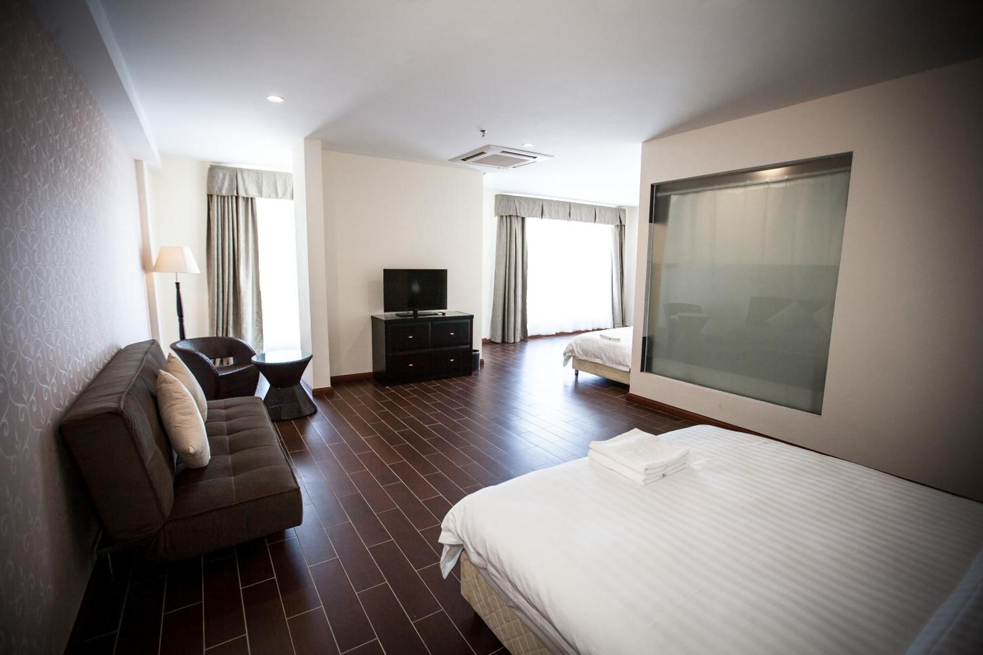 Putatan Platinum Hotel Kota Kinabalu Pokoj fotografie
